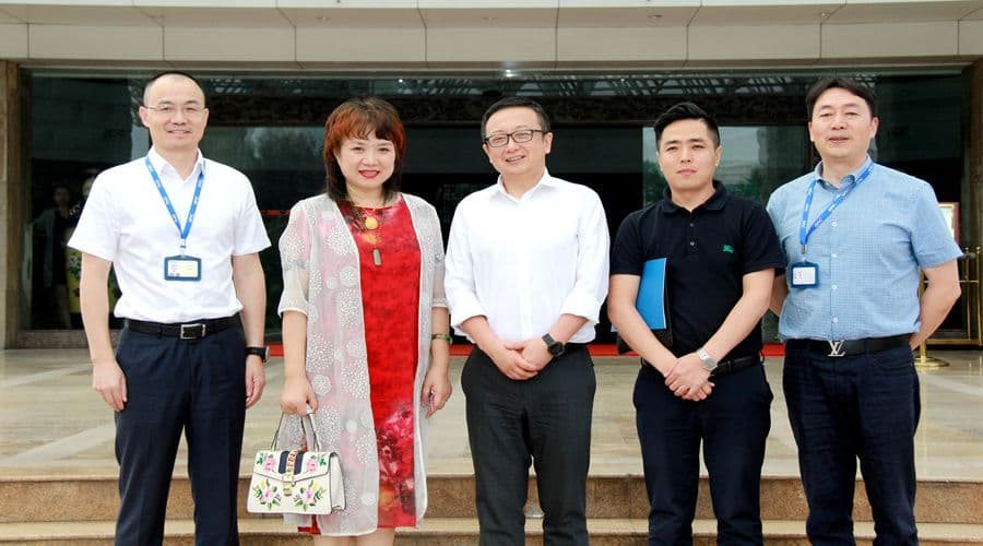 老朋侪 新高度——科盟医药董事长刘亚蜀女士莅临jxf吉祥坊共论生长新思绪